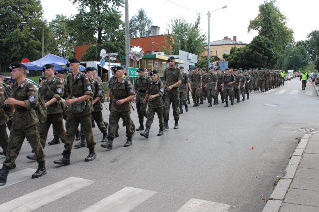 Marsz Szlakiem I Kompanii Kadrowej w Miechowie 2012